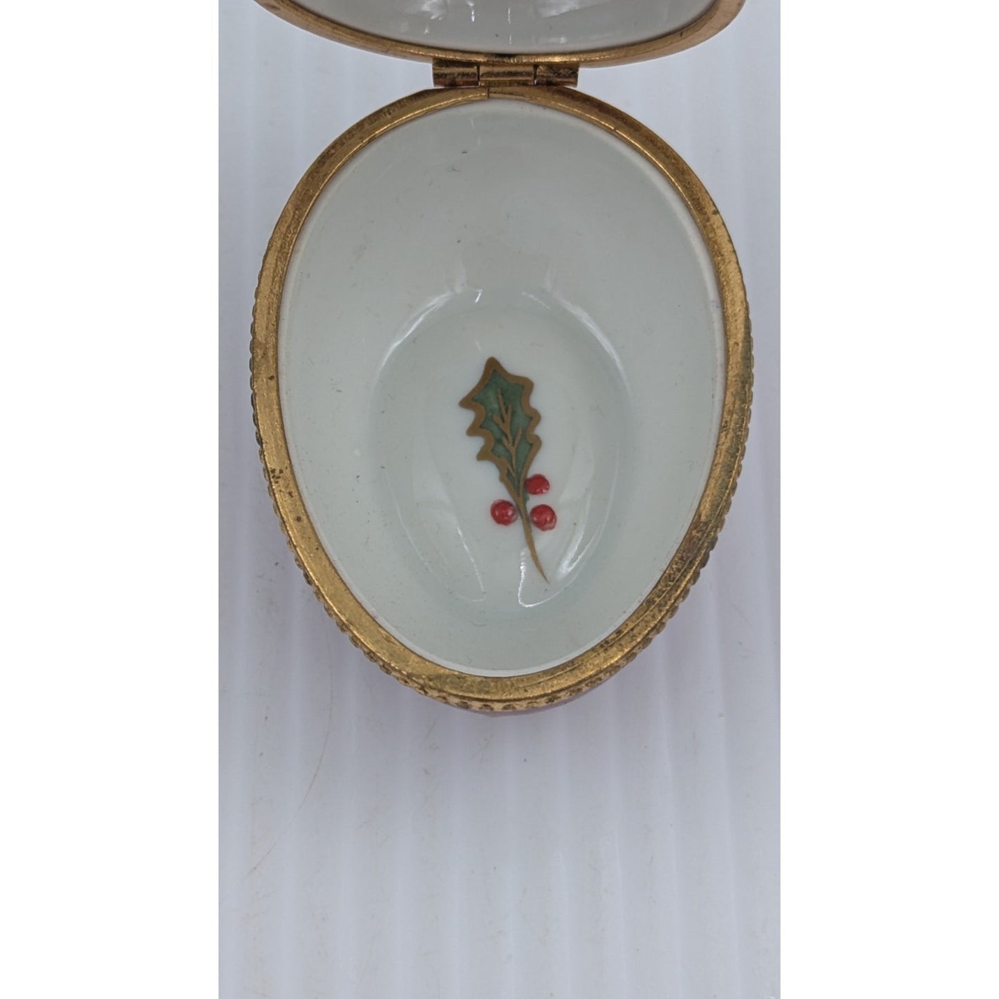 Limoges Joyeux Noel Christmas Trinket Box Egg Hand Painted Holly France 2.5"