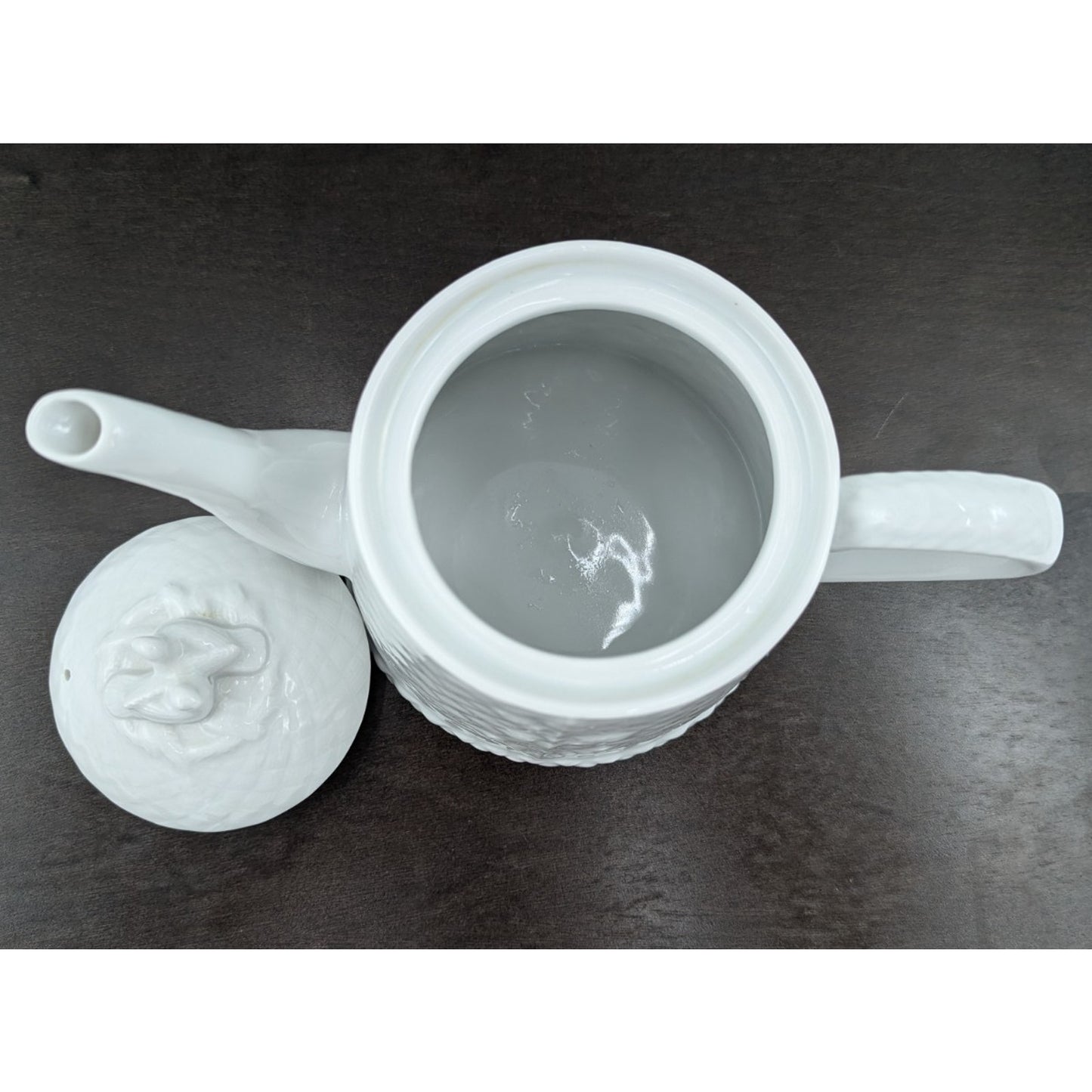 Royal Worcester Teapot Gourmet Oven China Embossed White Lid with Birds England