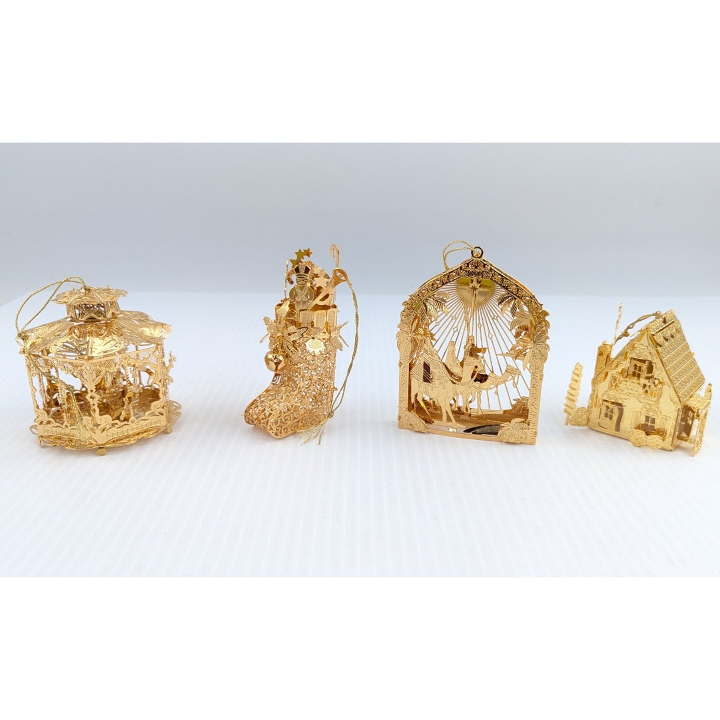 Danbury Mint Gold Christmas Ornaments 2002 in Box Ornament Set
