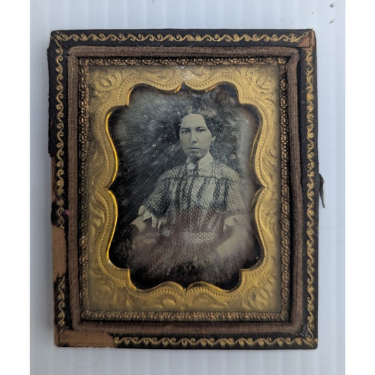 Antique Daguerreotype Tintype Photograph Woman Tin Type With Case