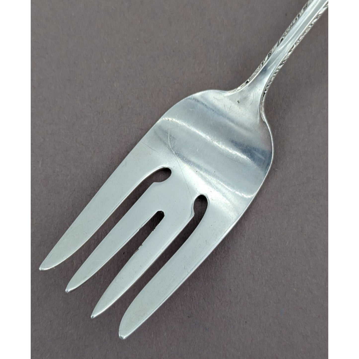 Alvin Southern Charm Sterling Silver Cold Meat Serving Fork 7-1/4" No Mono 54g