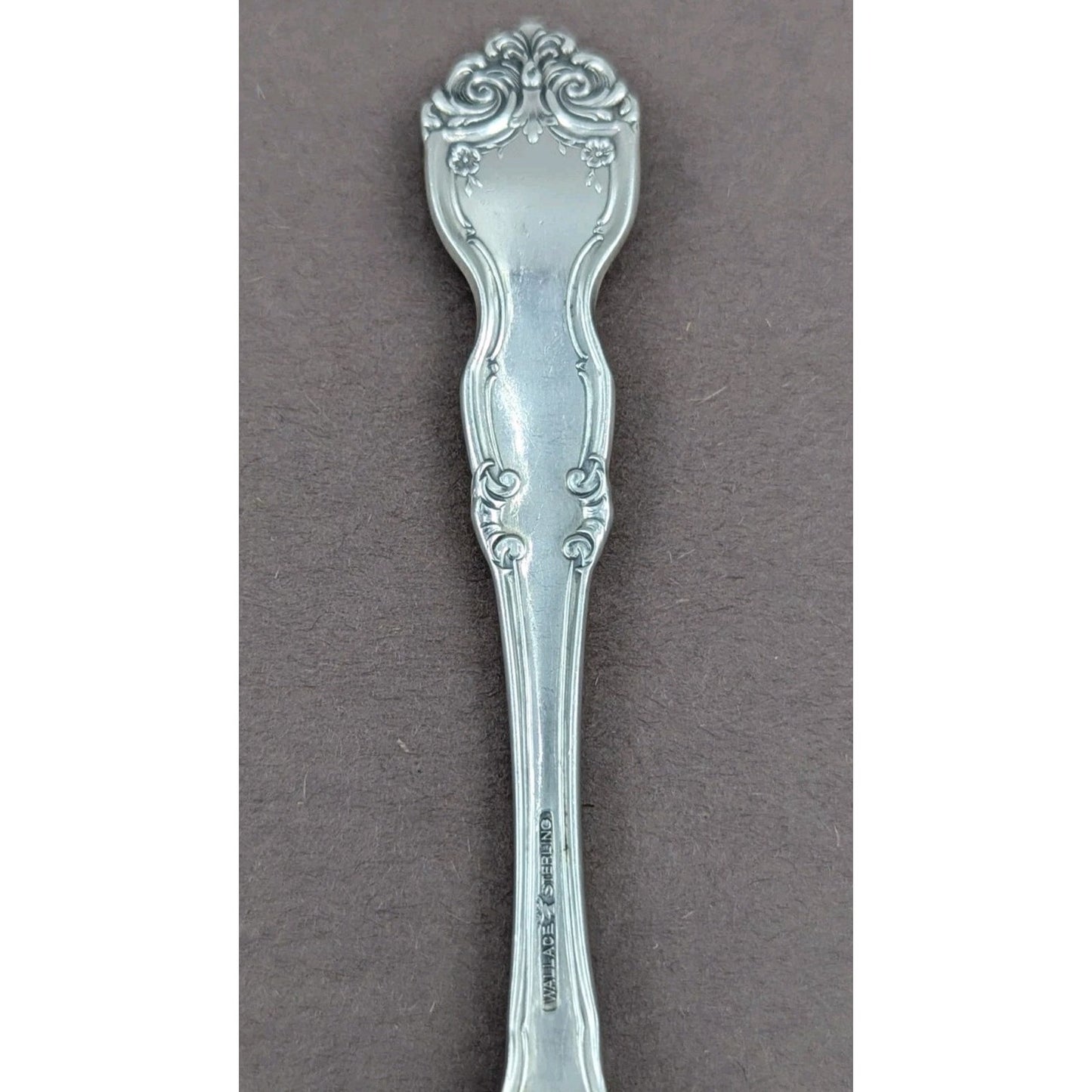 La Reine by Wallace Sterling Silver Teaspoon 6" Flatware No Monogram