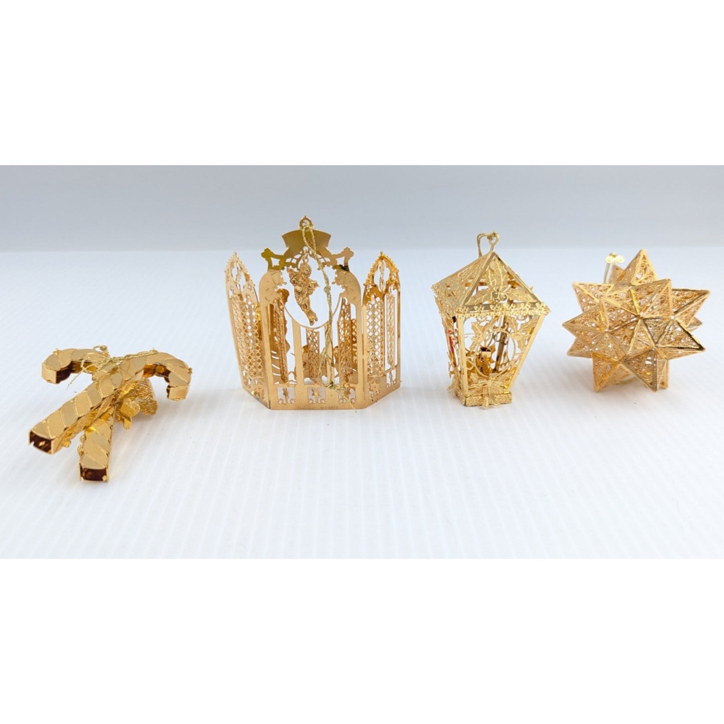 Danbury Mint Gold Christmas Ornaments 2002 in Box Ornament Set