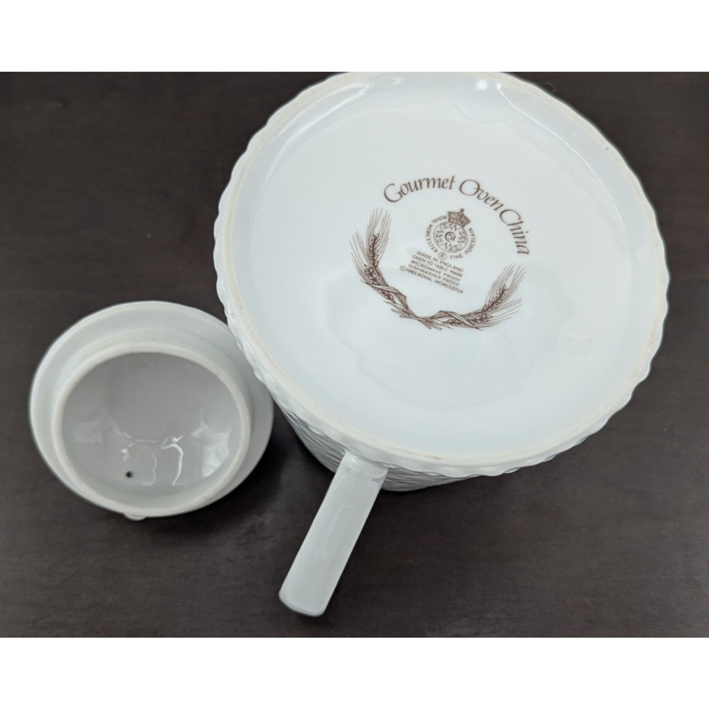 Royal Worcester Teapot Gourmet Oven China Embossed White Lid with Birds England