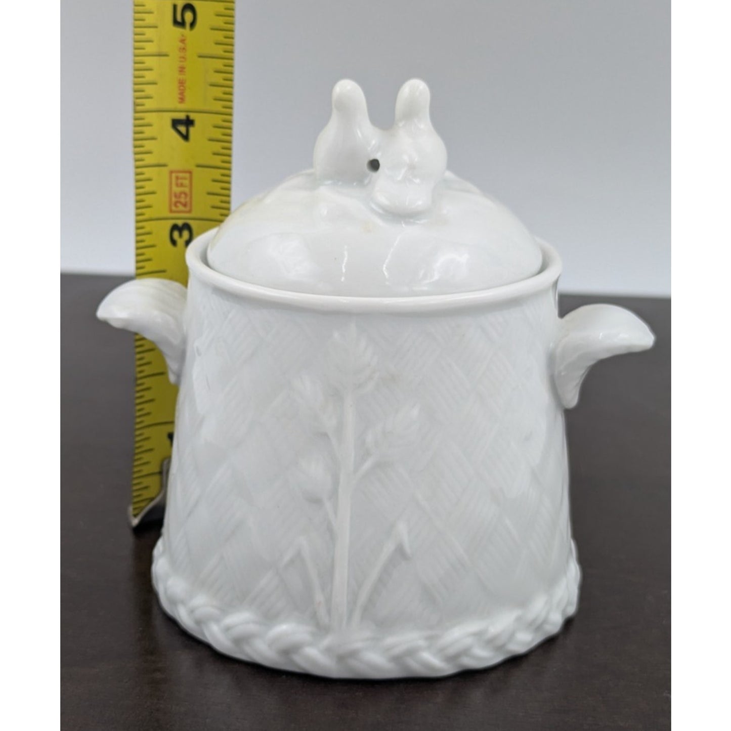 Royal Worcester Gourmet Oven China Embossed White Sugar Bowl w Lid Birds England