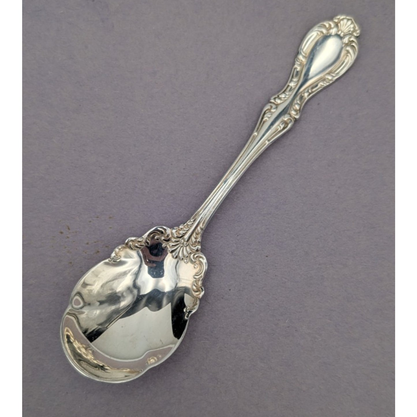 Northumbria Cello Sterling Silver Sugar Shell Spoon 6" 36 g