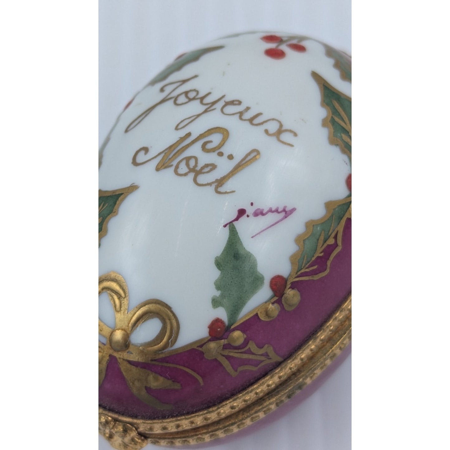 Limoges Joyeux Noel Christmas Trinket Box Egg Hand Painted Holly France 2.5"