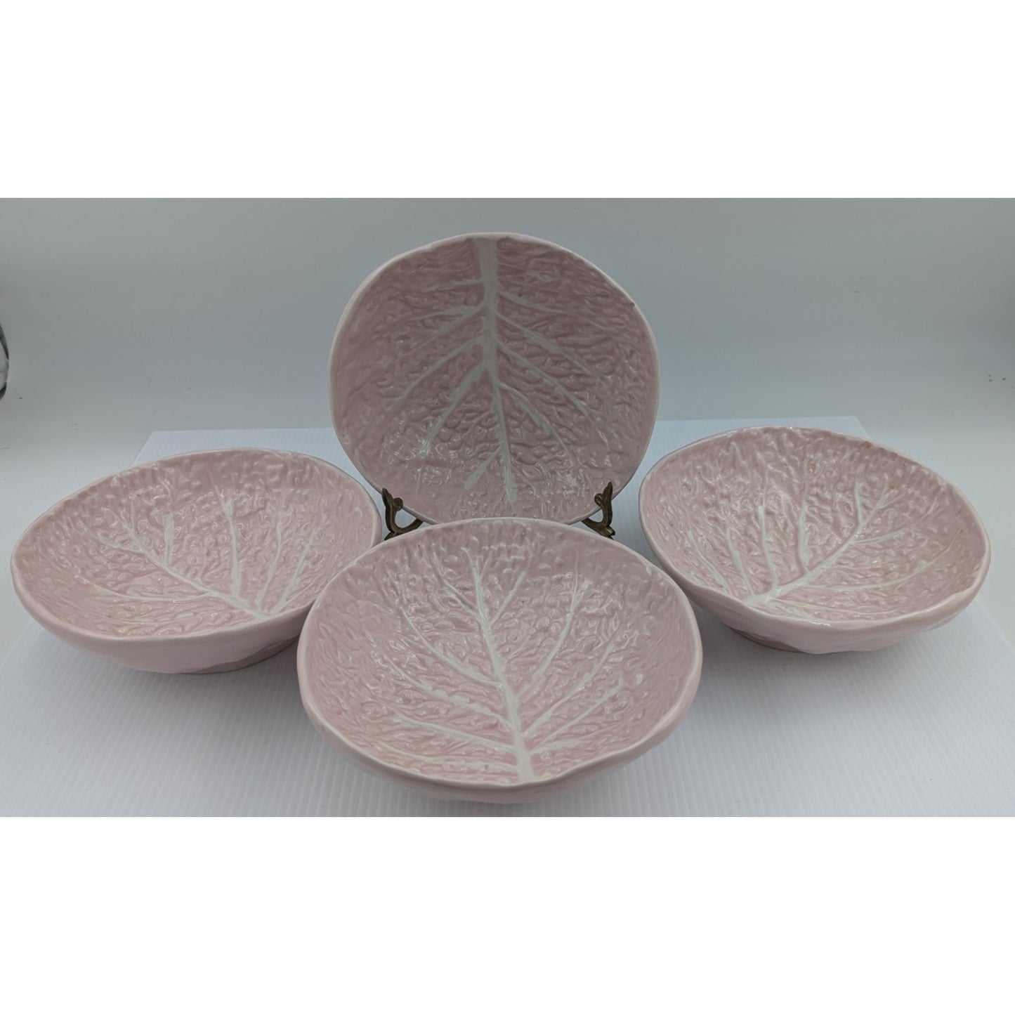 Pink Majolica Cabbage Leaf Soup Pasta Bowl Set of 4 Bowls 8" JF 512 Portugal