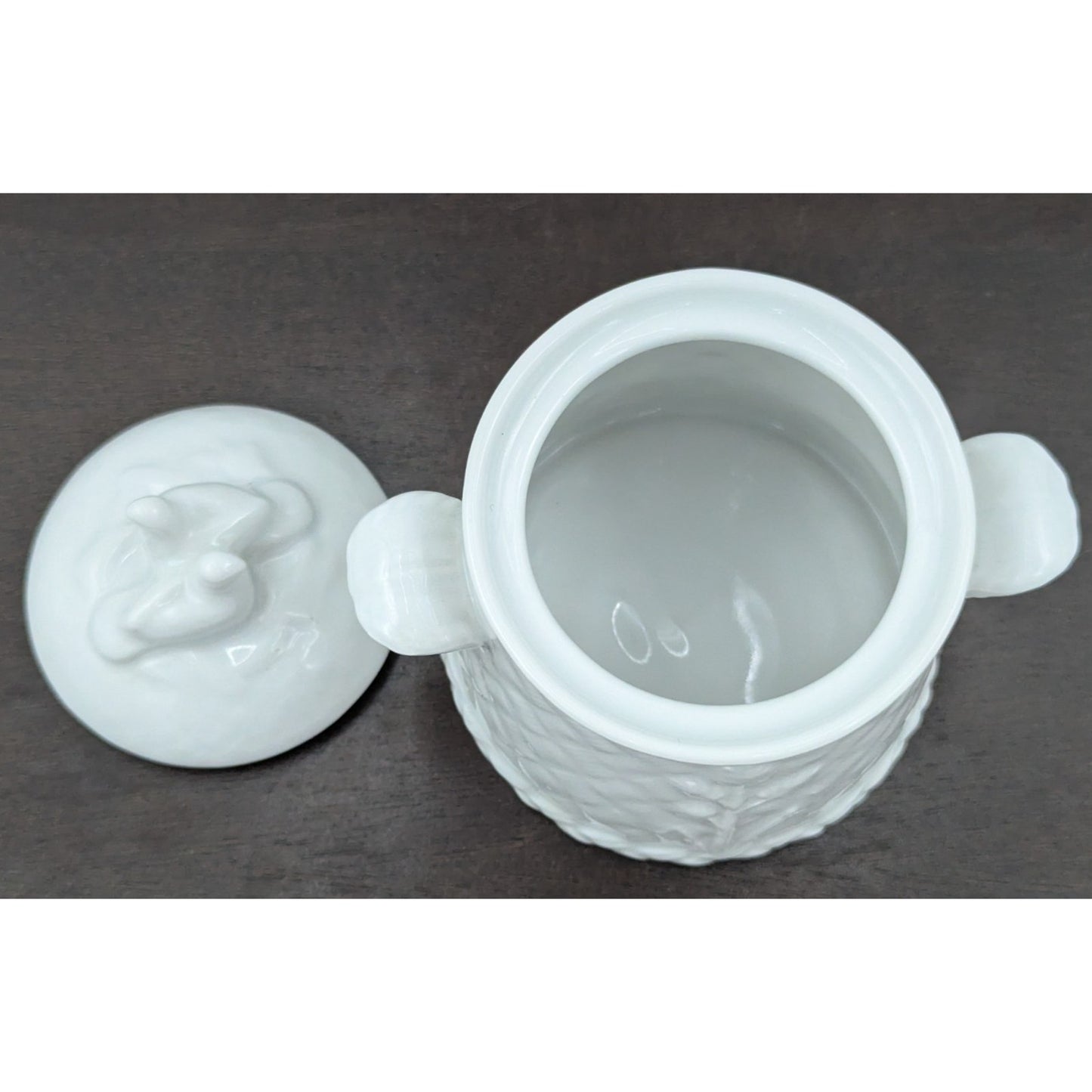 Royal Worcester Gourmet Oven China Embossed White Sugar Bowl w Lid Birds England