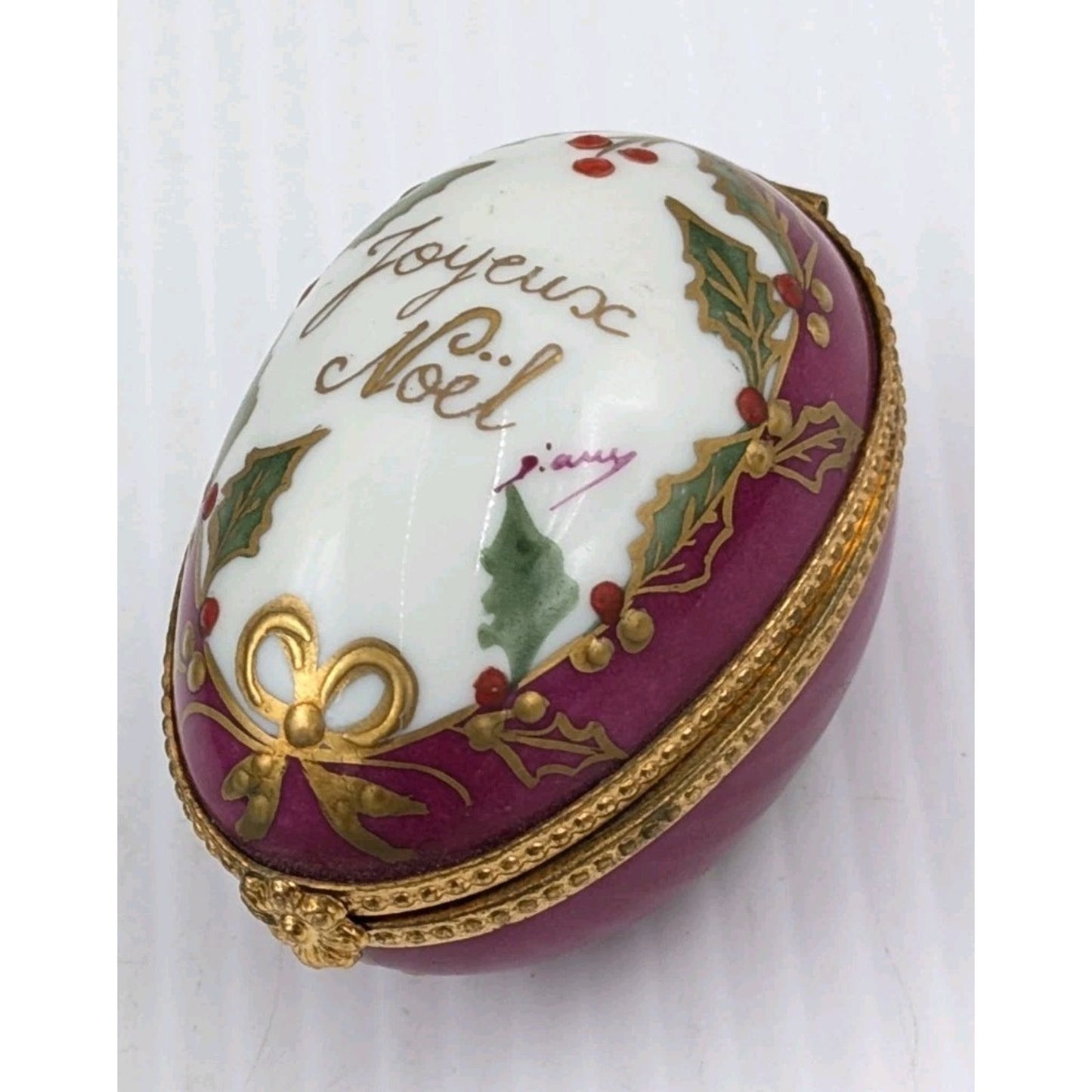 Limoges Joyeux Noel Christmas Trinket Box Egg Hand Painted Holly France 2.5"