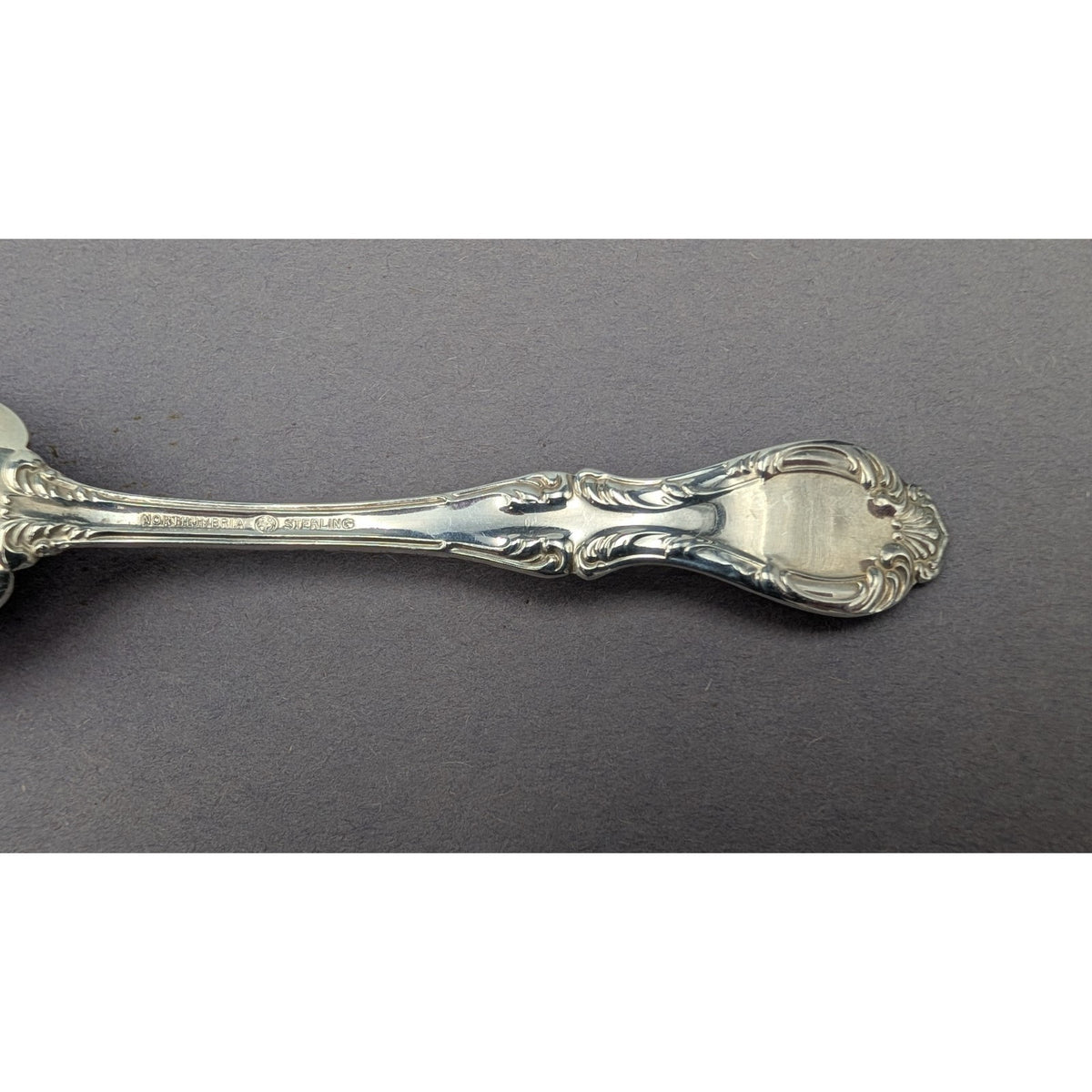 Northumbria Cello Sterling Silver Sugar Shell Spoon 6" 36 g