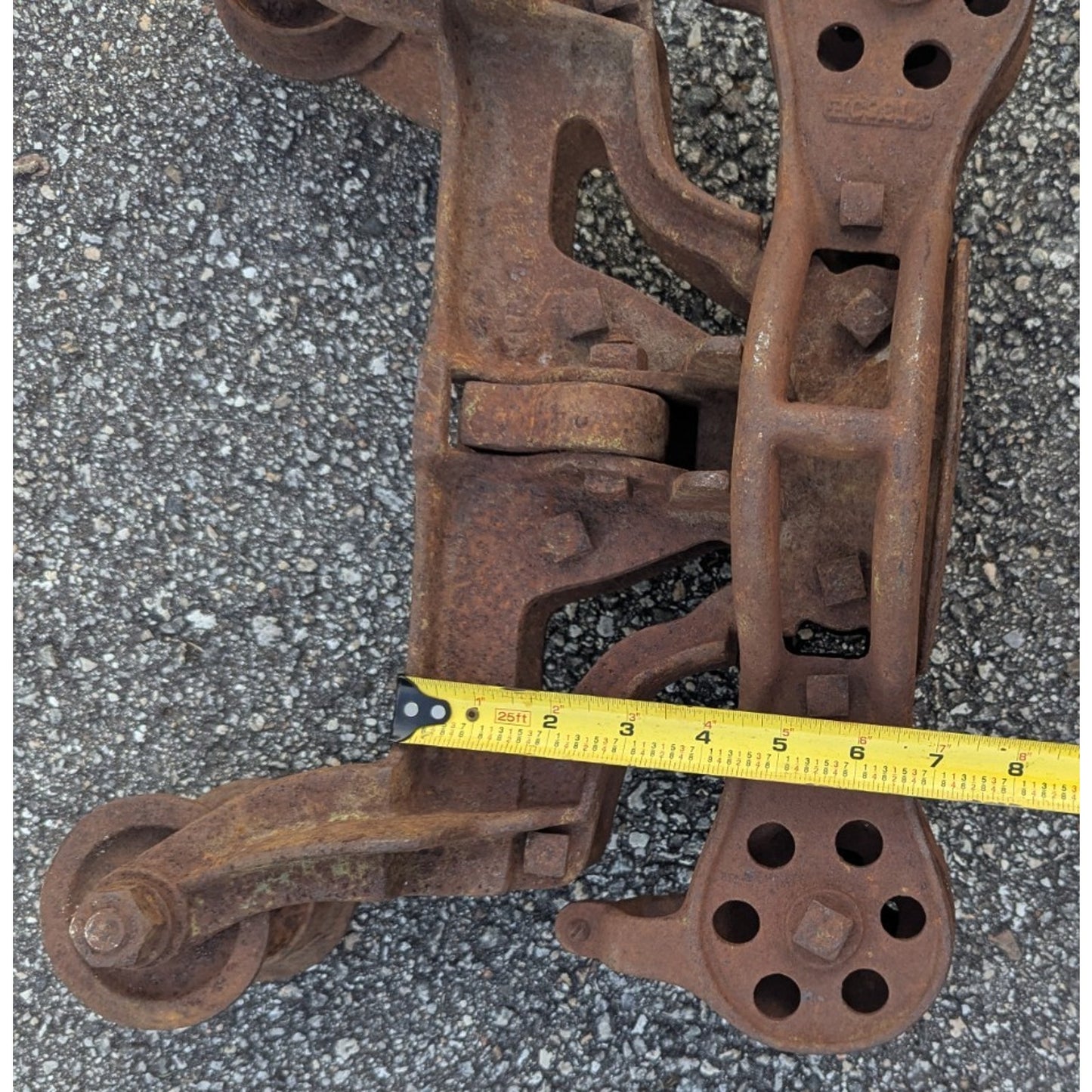 Antique Unloader Hay Trolley Carrier Cast Iron Pulley As Is Not Working