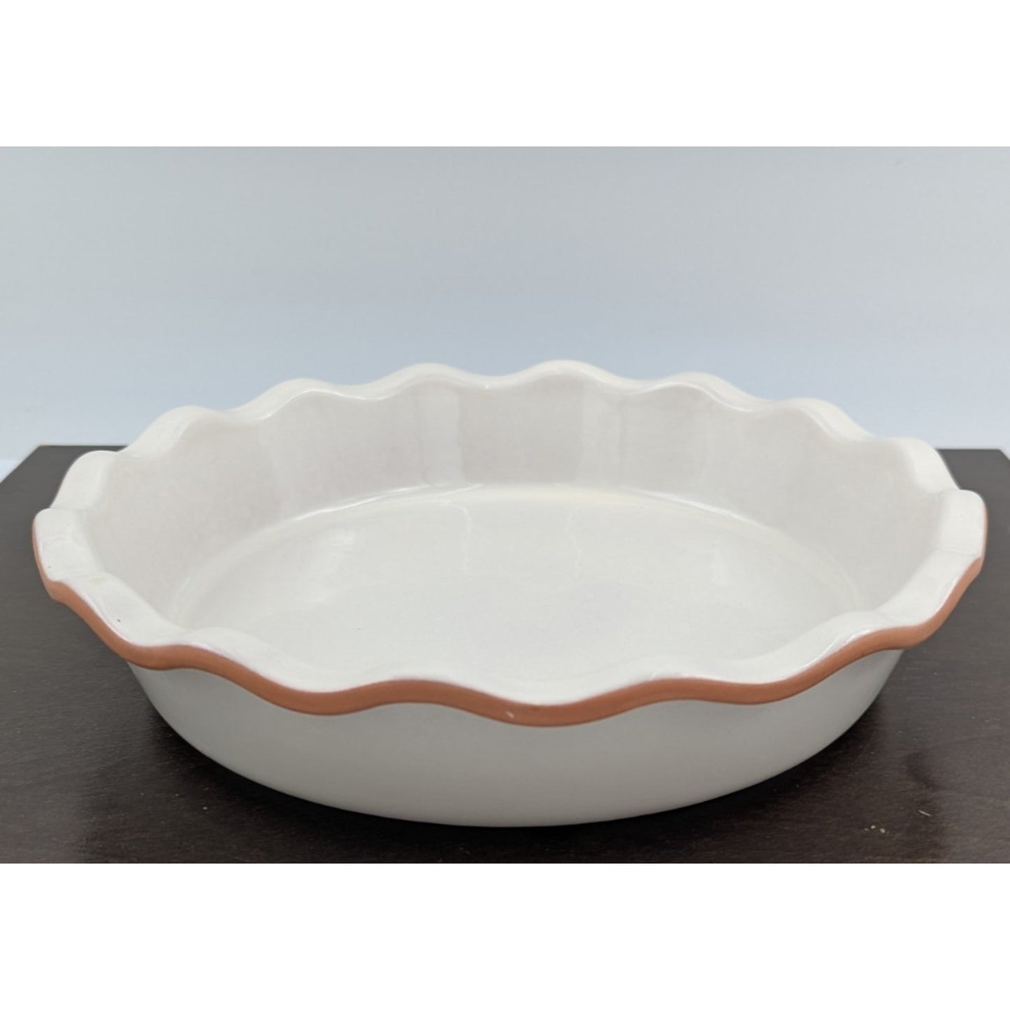 Frankoma Pottery Round Pie Plate Dish Scalloped Edge Colorworks Bone White CA381