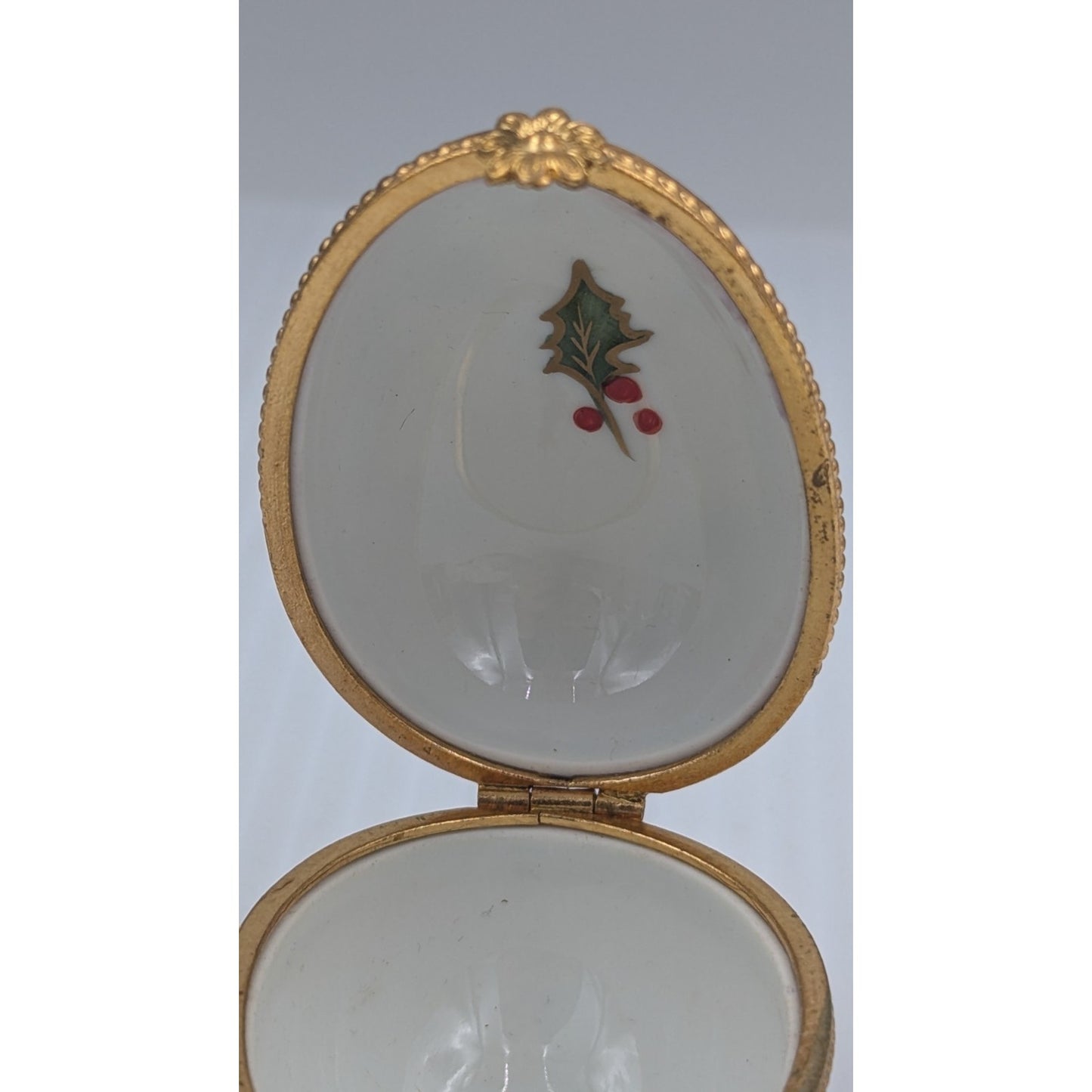 Limoges Joyeux Noel Christmas Trinket Box Egg Hand Painted Holly France 2.5"